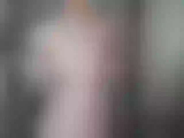 Live sex webcam photo for Greybunny #257506404