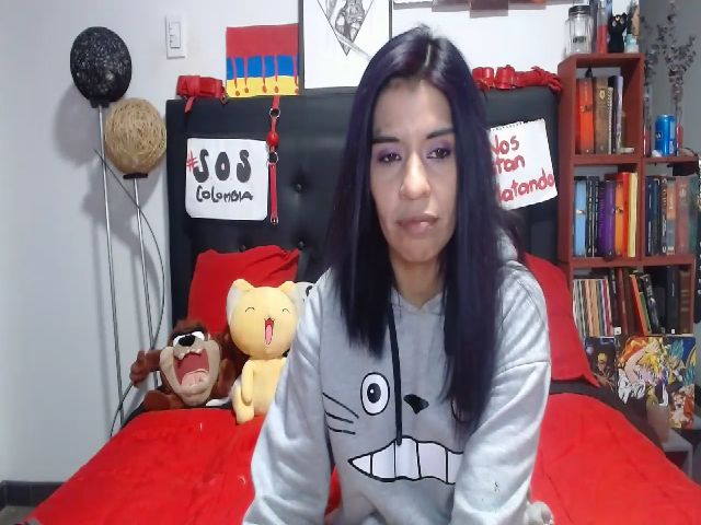 Live sex webcam photo for MilfKatty #253031001