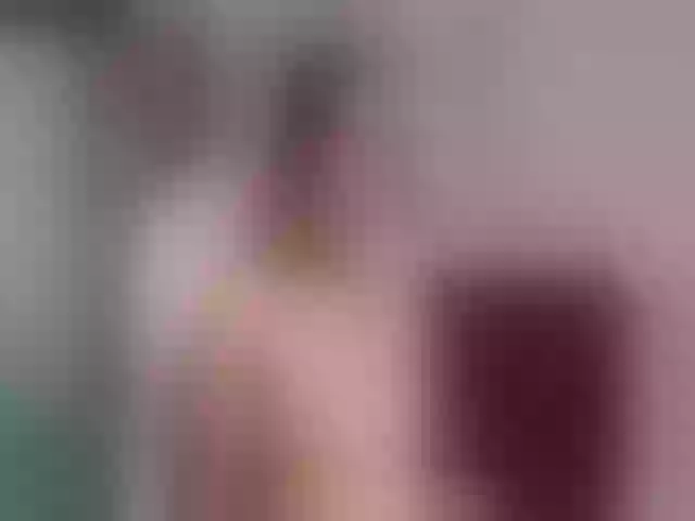 Live sex webcam photo for Sun_kissed1 #258022432
