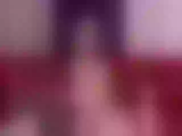 Live sex webcam photo for GiannaGoldx #259582868