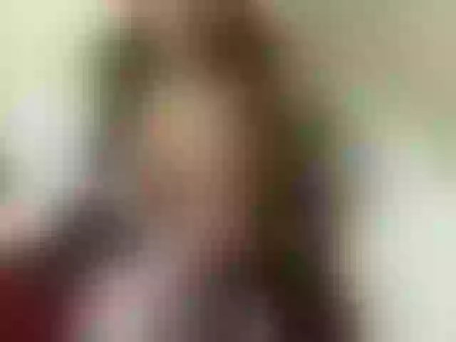 Live sex webcam photo for KissMoline #256166907