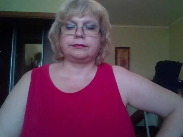 Live sex webcam photo for LOLA88888 #249059647