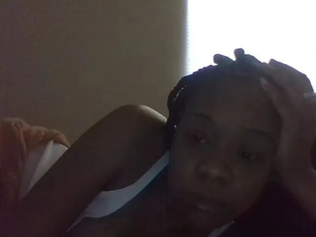 Live sex webcam photo for BeautifulKash #256997270