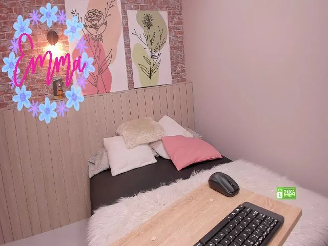 Live sex webcam photo for EmmaSiff #254509203