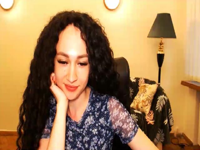 Live sex webcam photo for Space_Girly #264981176