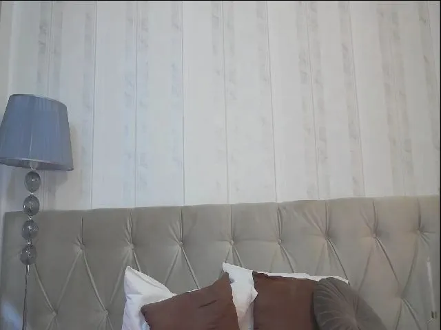 Live sex webcam photo for GlamKate #262951284