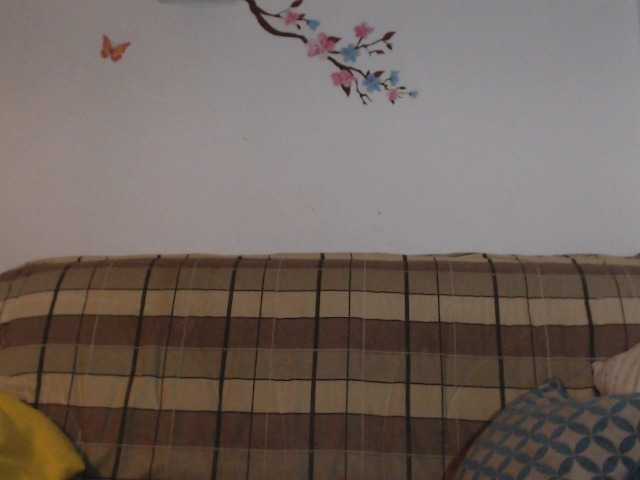 Live sex webcam photo for Milena0606 #258382725