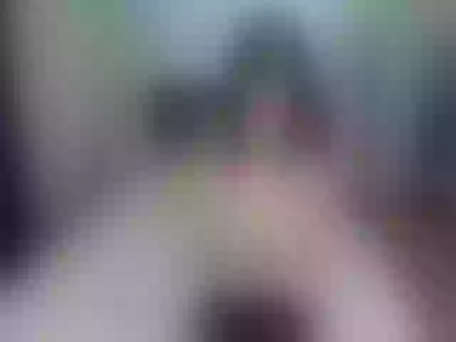 Live sex webcam photo for lolIip0p__ #254810594