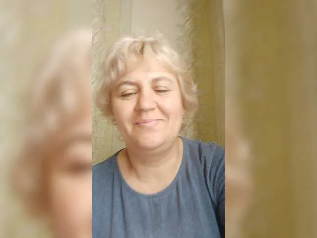 Live sex webcam photo for AngelaFamez #246390456