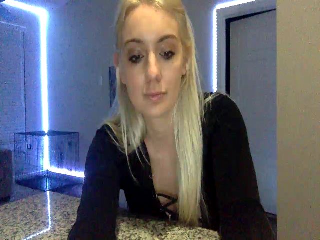 Live sex webcam photo for Sammy_gray #262567279