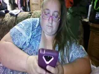 Live sex webcam photo for BBWAngel85 #251750914