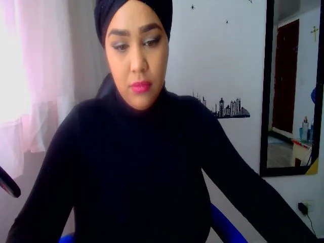 Live sex webcam photo for Shalyn_ #253908074