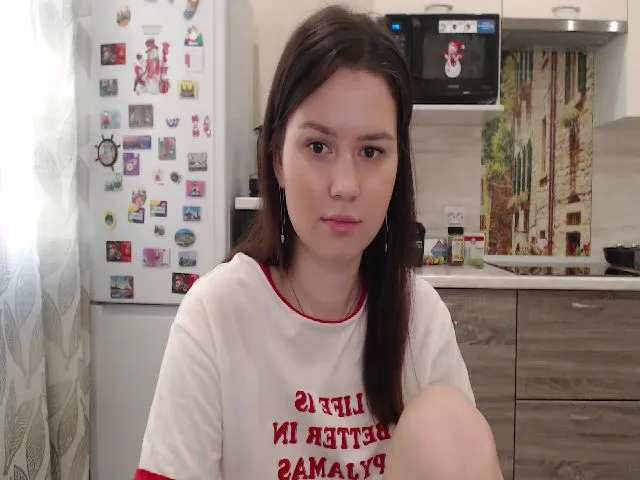 Live sex webcam photo for WonderXGirlXX #264117861
