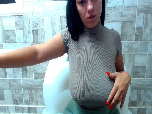 Live sex webcam photo for Lexy_black #253245551