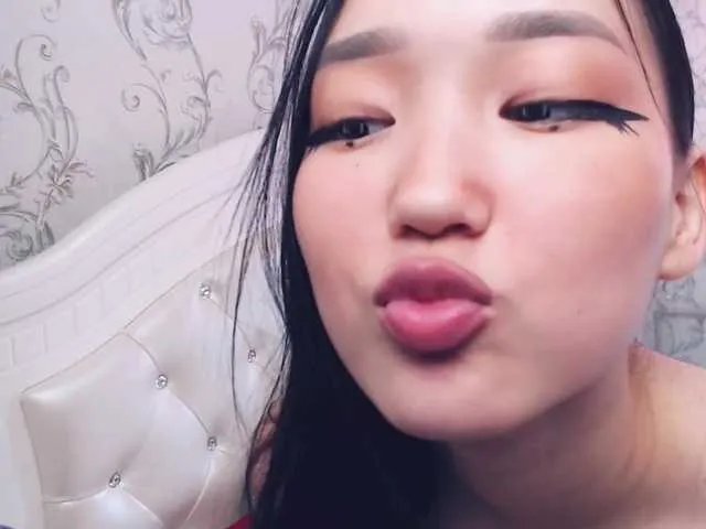 Live sex webcam photo for lucky-unicorn #253327096