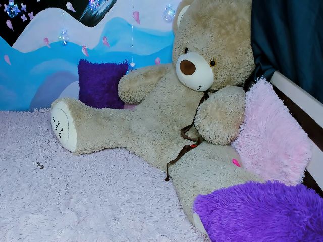 Live sex webcam photo for Charming_Nuka #255134657