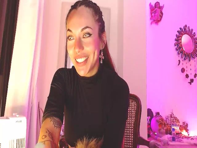 Live sex webcam photo for Malena_queen #261125362