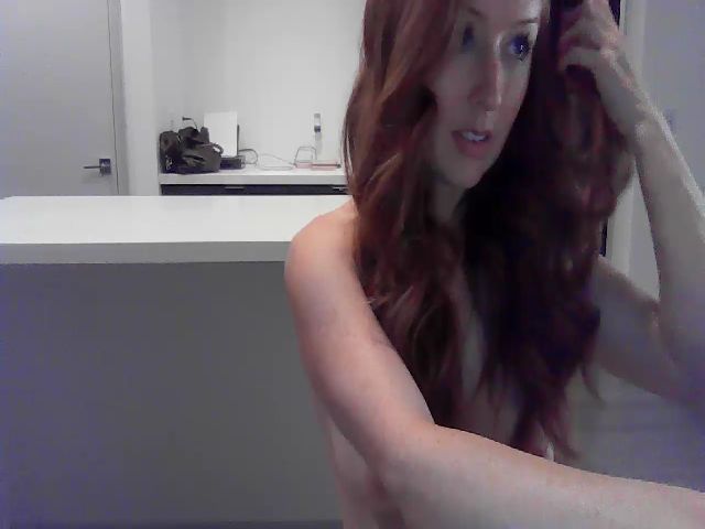 Live sex webcam photo for Jenn_Kiss #253640693
