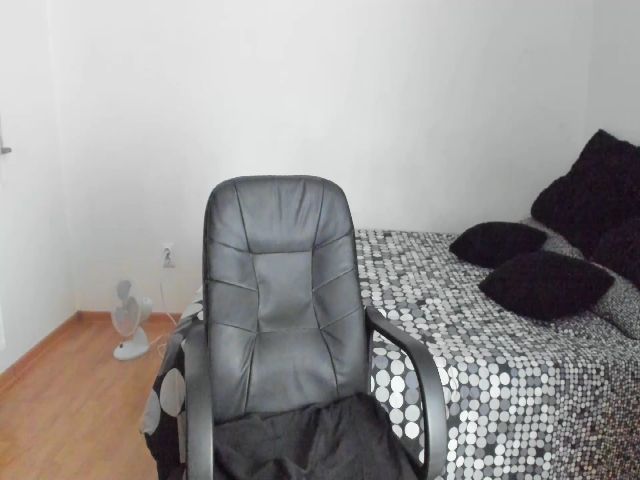 Live sex webcam photo for Goddeesss #262232100