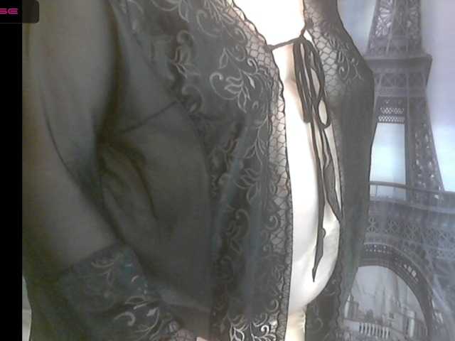 Live sex webcam photo for Mona-Liza #241319952