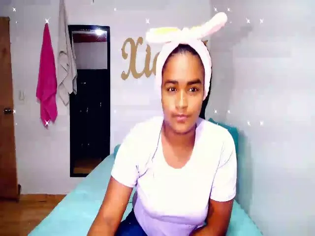 Live sex webcam photo for xxiomy_ #262874846
