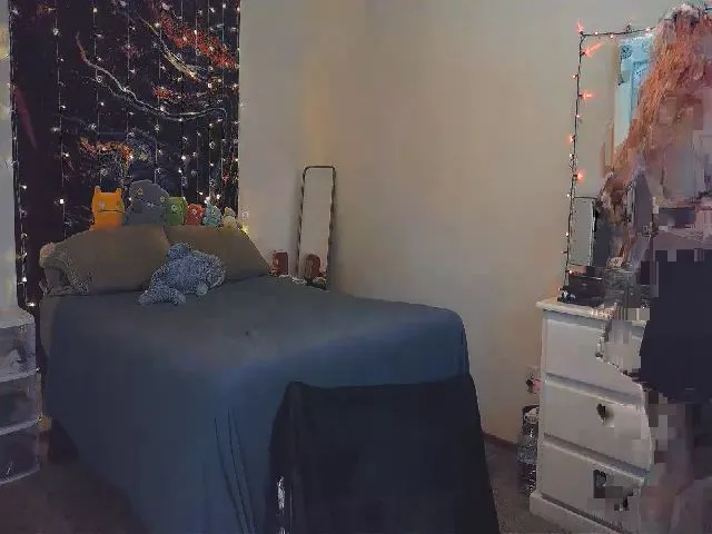 Live sex webcam photo for Matildablu_ #255515103