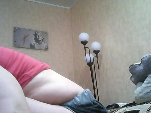 Live sex webcam photo for RachelORose #241074796