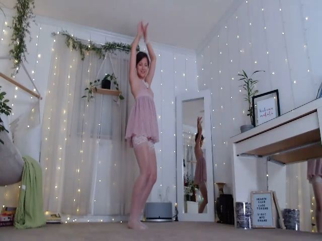 Live sex webcam photo for KellyHeart #252373178