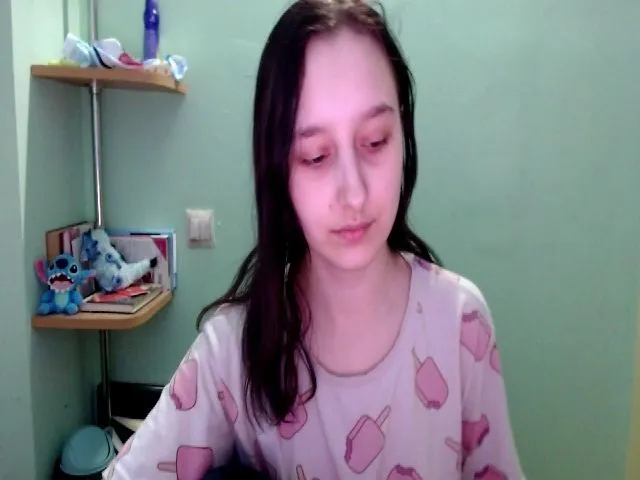 Live sex webcam photo for LanaMillie #264799354