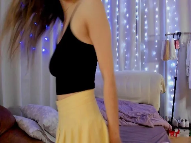 Live sex webcam photo for Annett19 #254931678