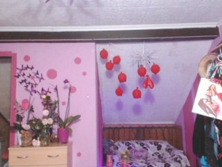 Live sex webcam photo for Elmira63 #240631359