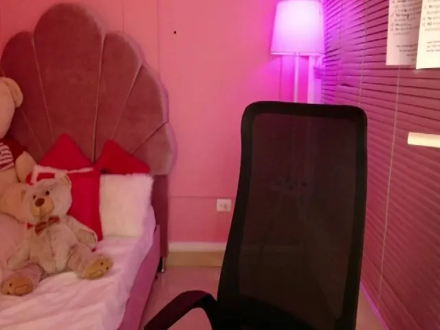 Live sex webcam photo for Diane_sinn #264445403