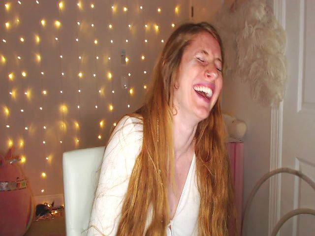 Live sex webcam photo for SweetMango_ #255504874