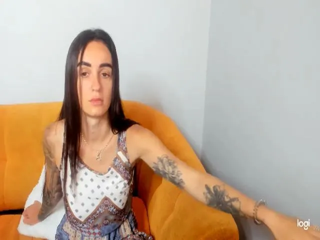 Live sex webcam photo for YourMissMasha #263174581