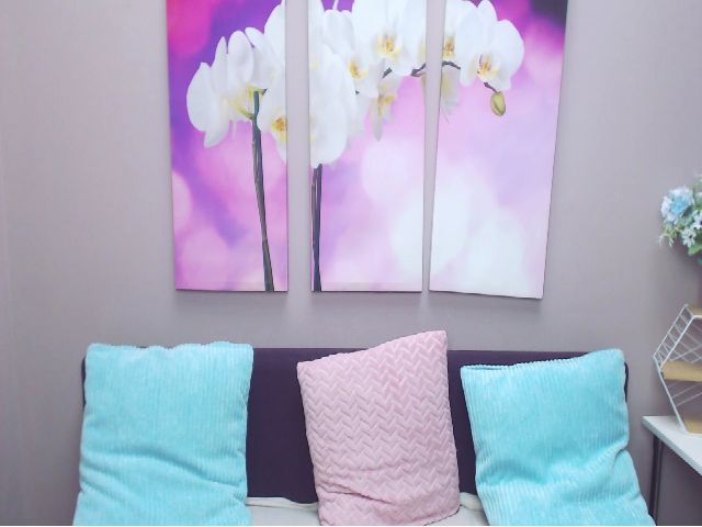 Live sex webcam photo for CleverAlexiss #255591467