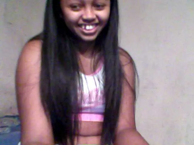 Live sex webcam photo for Mayah1 #255313782