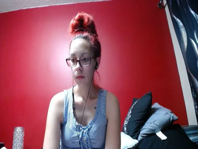 Live sex webcam photo for ZombieGirlX #259020505