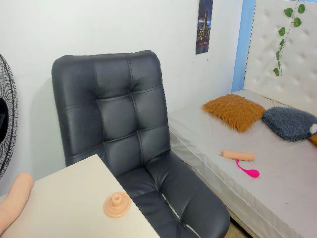 Live sex webcam photo for Dulce_maria_s #255993315