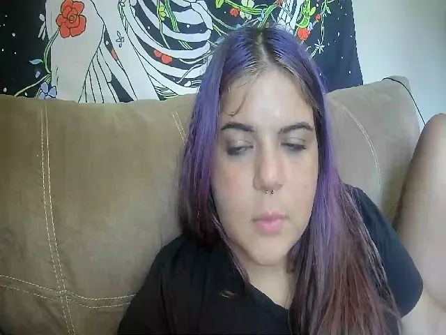 Live sex webcam photo for Lilmisspurp #253847914