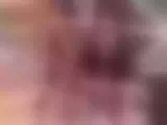 Live sex webcam photo for Sun-kissed1 #241100408