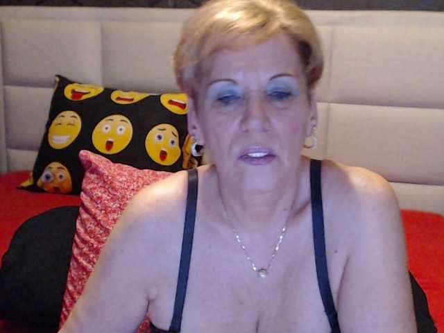 Live sex webcam photo for ANGELGRANNY #247034962