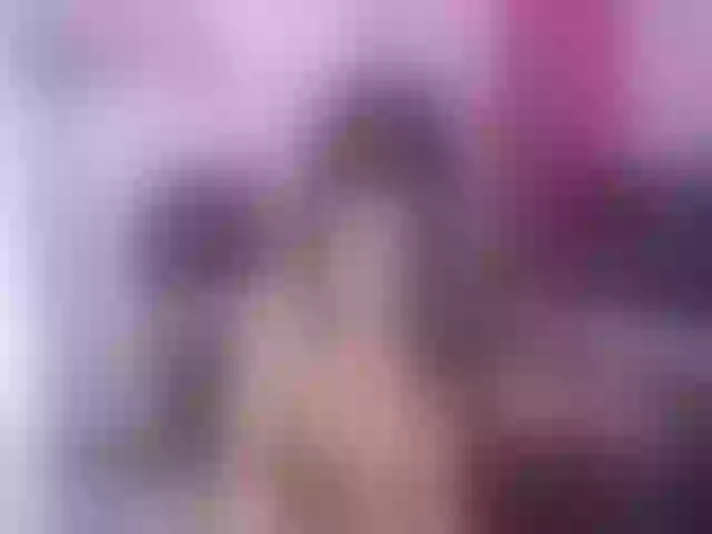 Live sex webcam photo for Sara_sexyy #253692839