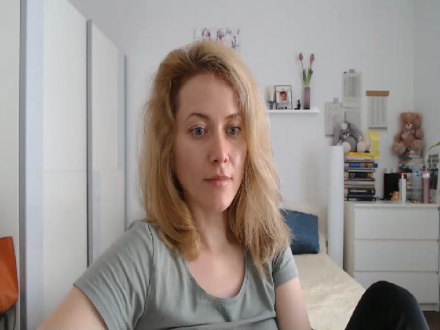 Live sex webcam photo for TessaPerf #260641975