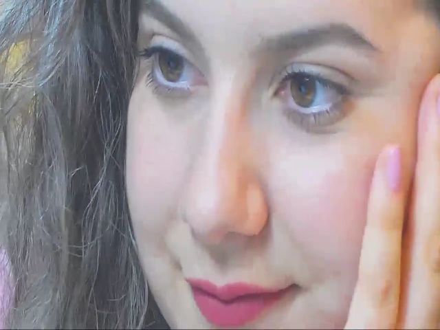 Live sex webcam photo for CurlyVibe #256543073