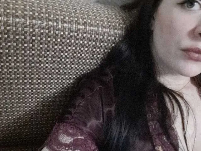 Live sex webcam photo for HellMor #241275216