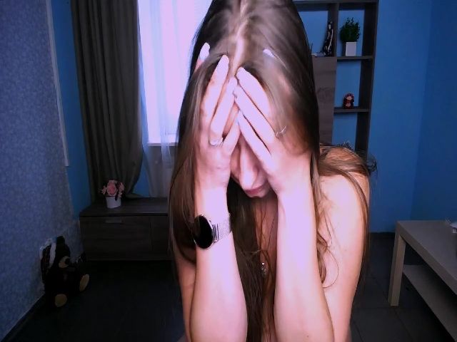 Live sex webcam photo for FragileAngel_ #264950419