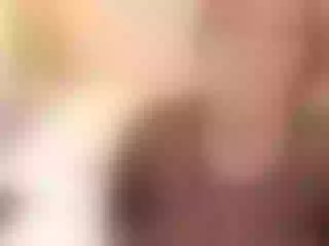 Live sex webcam photo for Leah-Miller #251459447