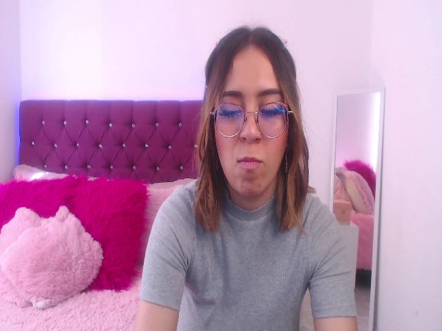 Live sex webcam photo for SamPuckett #258827029