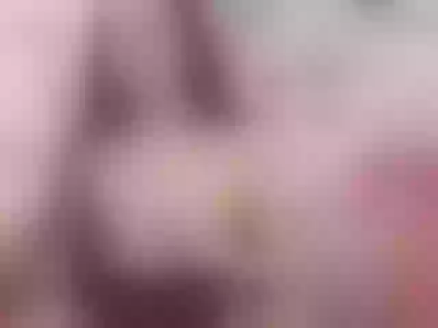 Live sex webcam photo for KariNeal #241658722
