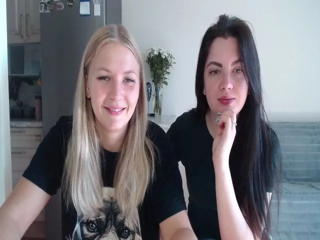 Live sex webcam photo for UrBlack_Kitty #264112235